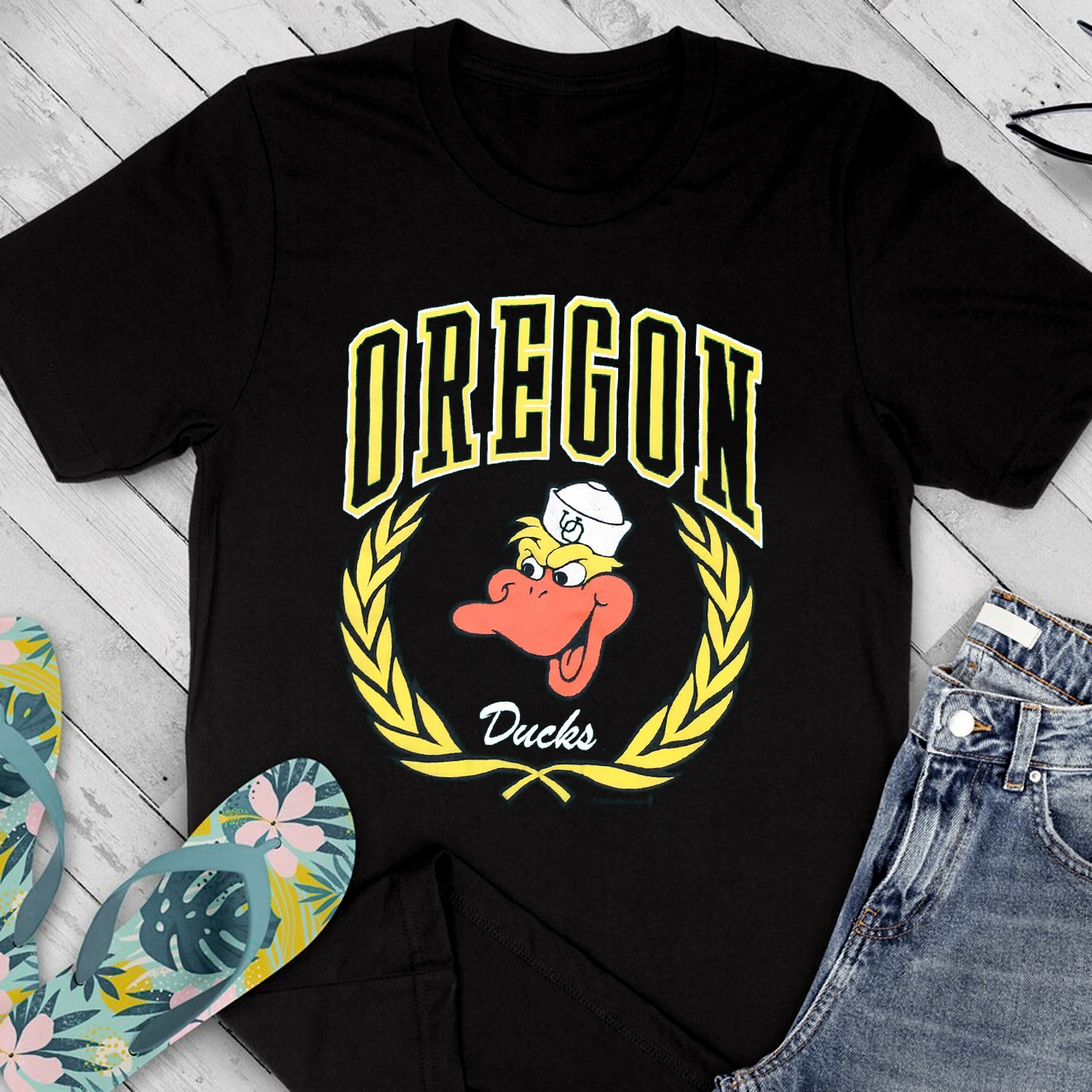 Vintage Style 80s University of Oregon Football T-Shirt - Fan Gift Idea