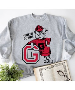 Vintage Style Hunker Down Georgia Bulldogs Tee - NCAA Apparel for Fans