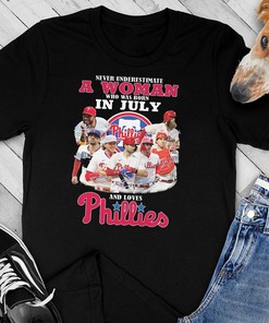 Vintage Style July Born Woman Who Loves Philadelphia Phillies Signatures Shirt, Hoodie, Sweatshirt Fan Gift