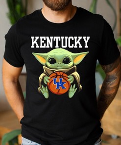 Baby Yoda Hug Kentucky Wildcats Sweatshirt Fan Gift