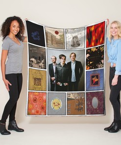Bright Eyes Band Quilt Blanket - Personalized Bedroom Decor Gift