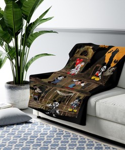 Mickey Cosplay Horror Characters Blanket - Trick Or Treat Watching Blanket - Mickey Halloween