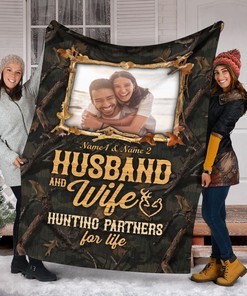 Quilt Blanket for Deer Hunter Husband and Wife, Custom Photo Gift for Father