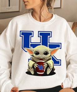 Star Wars Baby Yoda Hug Ball Kentucky Wildcats Shirt Fan Gift