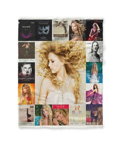 Taylor Swift All Season Quilt Blanket, Super King Queen Twin Size, Perfect for Home Decor and Camping