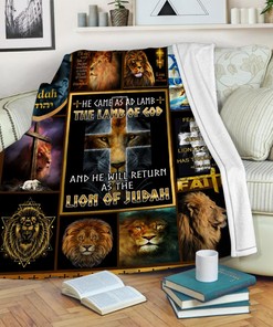 Tribe of Judah Lion Quilt Blanket, Symbol of Strength