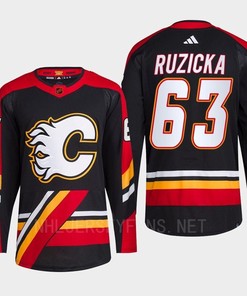 Adam Ruzicka 63 Reverse Retro 2.0 Calgary Flames 2022 Black Jersey Primegreen