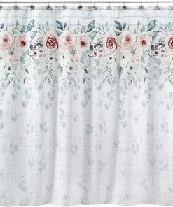 Avanti Farmhouse Shell Fabric Shower Curtain for a Beach-Themed Bathroom