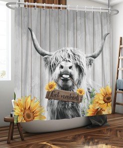 Highland Cow Shower Curtain - Rustic Farmhouse Bath Curtain for Animal Lover Bathroom Decor