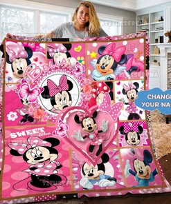 Minnie Mouse Quilt | Minnie Mouse Fleece Blanket | Minnie Mouse Birthday Gifts | Disney Christmas Gift For Kids