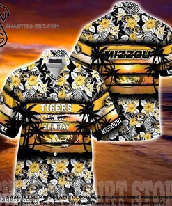 Missouri Tigers Hibiscus Pattern for Sports Fan Summer Beach Hawaiian Shirt