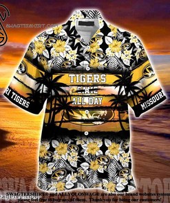 Missouri Tigers Hibiscus Pattern for Sports Fan Summer Beach Hawaiian Shirt