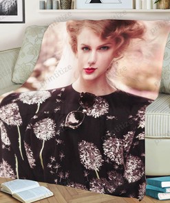 Music Taylor Swift Vintage Mock Jigsaw Blanket