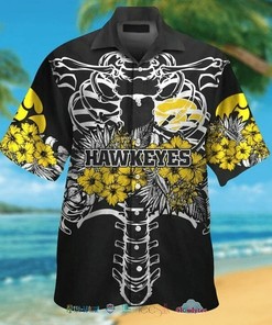 NCAA Iowa Hawkeyes Gold Flowers Black Hawaiian Shirt
