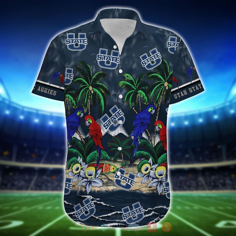 NCAA Utah State Aggies Parrot Hawaiian Shirt