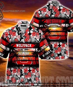 Nc State Wolfpack Hibiscus Pattern for Sports Fan Summer Beach Hawaiian Shirt