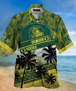 Oregon Ducks NCAA Palm Tree Pattern Hawaii Shirt For Sports Fans