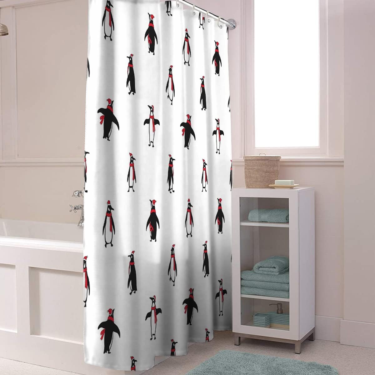 Penguin Pattern Christmas Shower Curtain - Festive Bathroom Decor for the Holiday Season