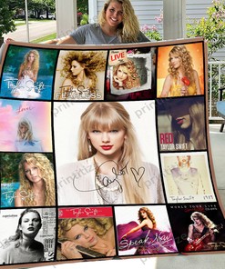 Taylor Swift Signed For Fans Blanket