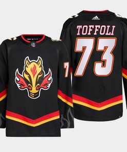 Tyler Toffoli 73 Calgary Flames Black Jersey 2022-23 Blasty Alternate Primegreen