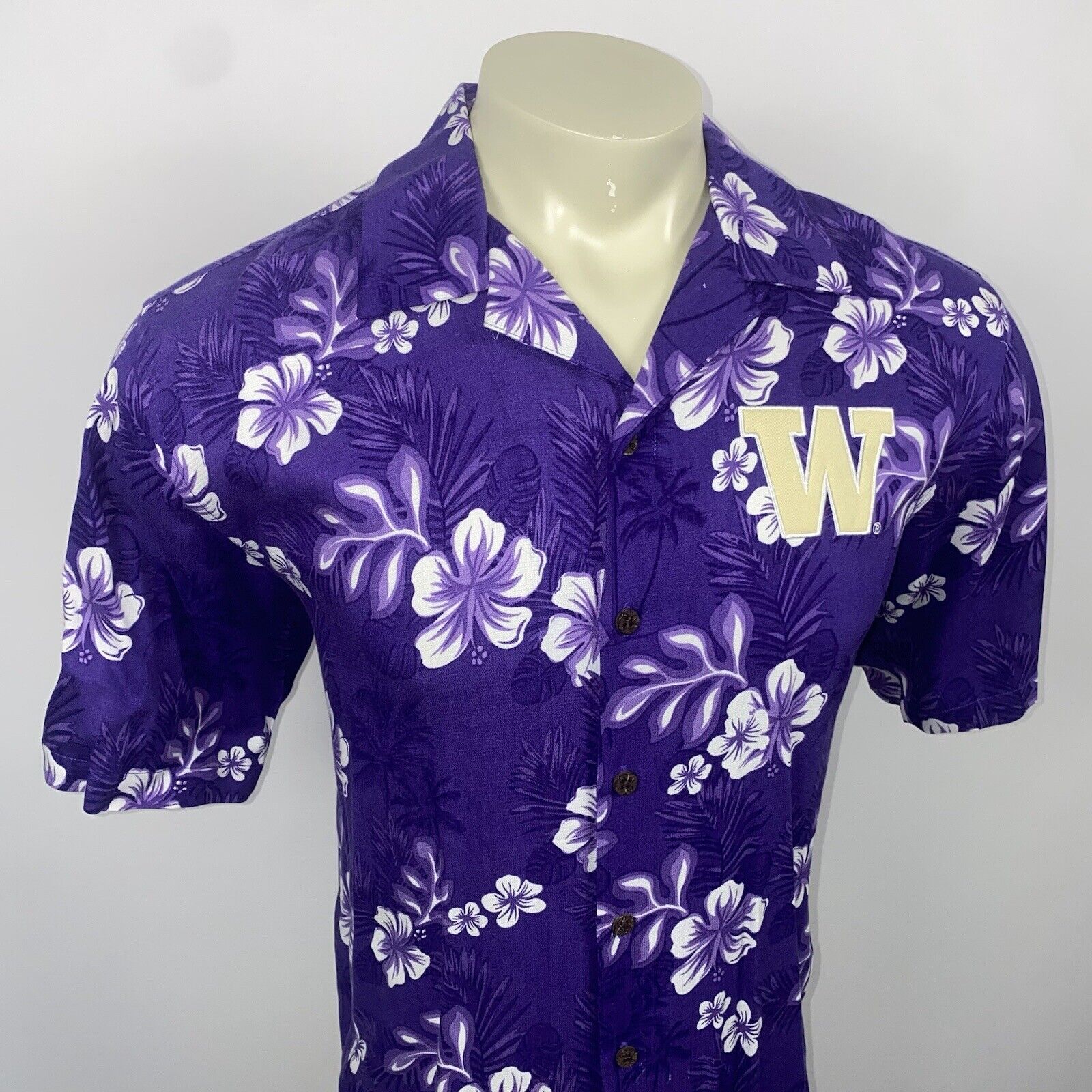 Washington Huskies Hawaiian Shirt Mens Medium Rayon Chiliwear Floral Loop Collar