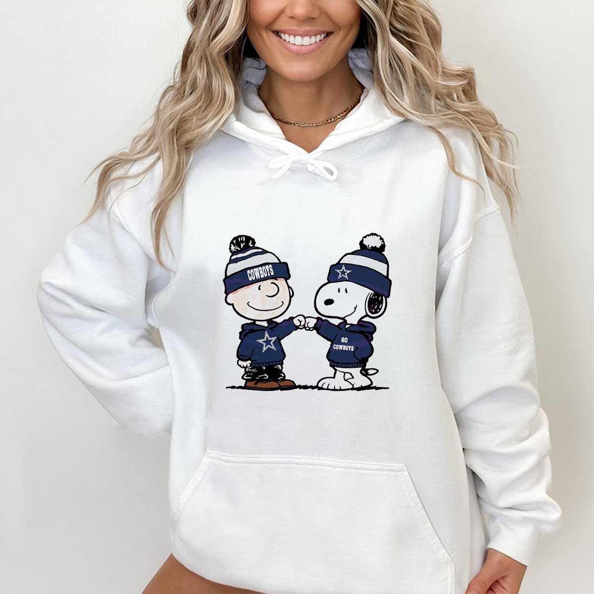 Dallas Cowboys Cartoon T-shirt - Perfect for Fan