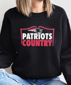 New England Patriots Country Hometown Collection Logo Hoodie - Perfect for Fan