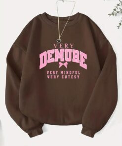 Women's Demure Print Round Neck Sweatshirt - Casual Long Sleeve Pullover for Fall & Winter
