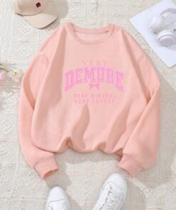 Women's Demure Print Round Neck Sweatshirt - Casual Long Sleeve Pullover for Fall & Winter